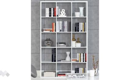 mebelmag-visoka-etazherka-mauro-byal-v-interior.jpg